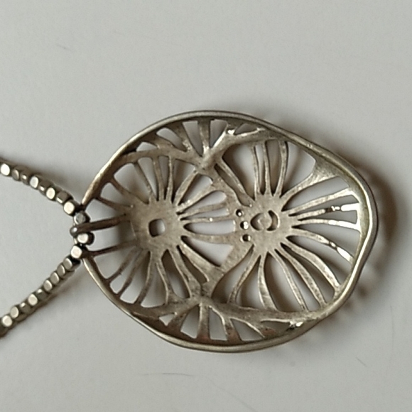 Vintage Kenneth Cole Necklace 16inch long, beautiful in person - Picture 4 of 5